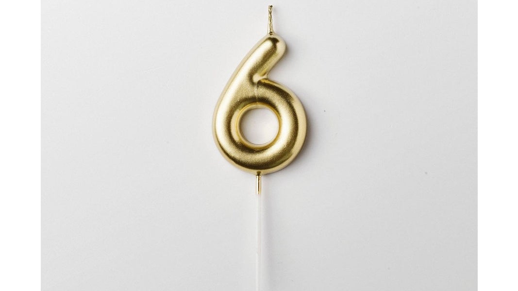 Bougie dorée chiffre 6