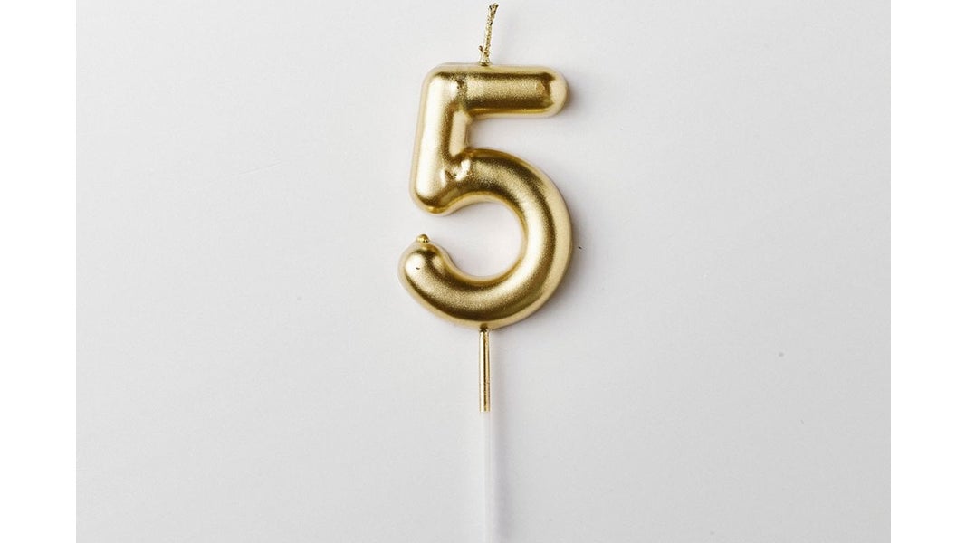 Bougie dorée chiffre 5