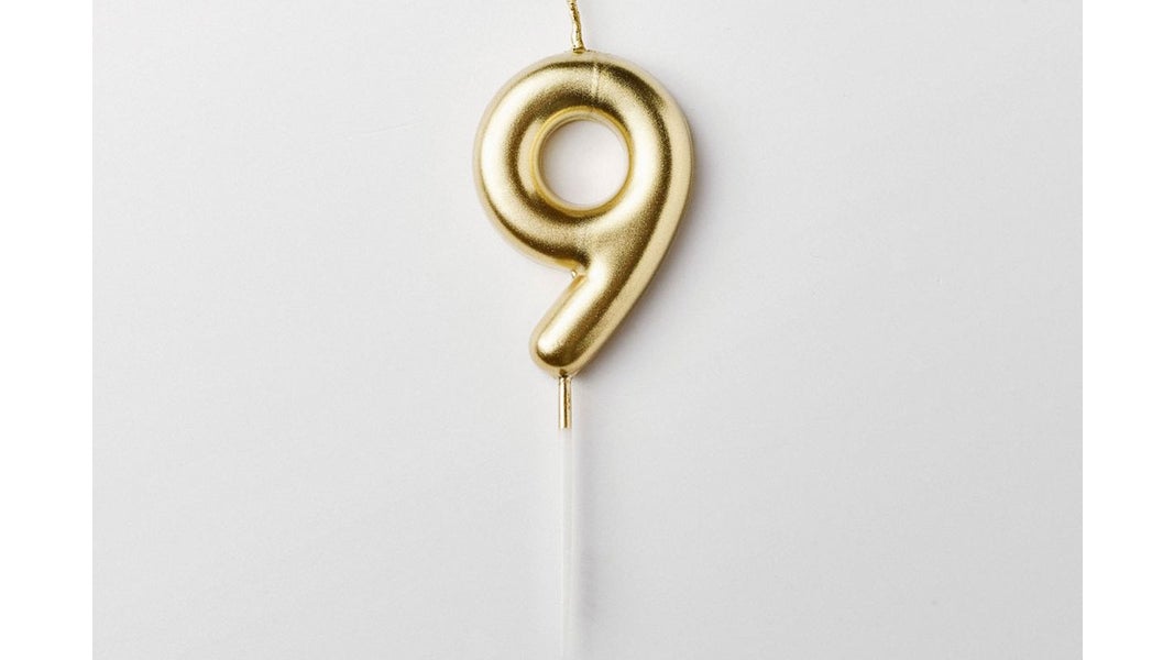 Bougie dorée chiffre 9