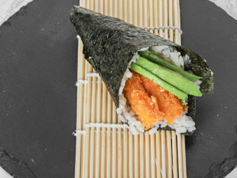 Thon avocado spicy.